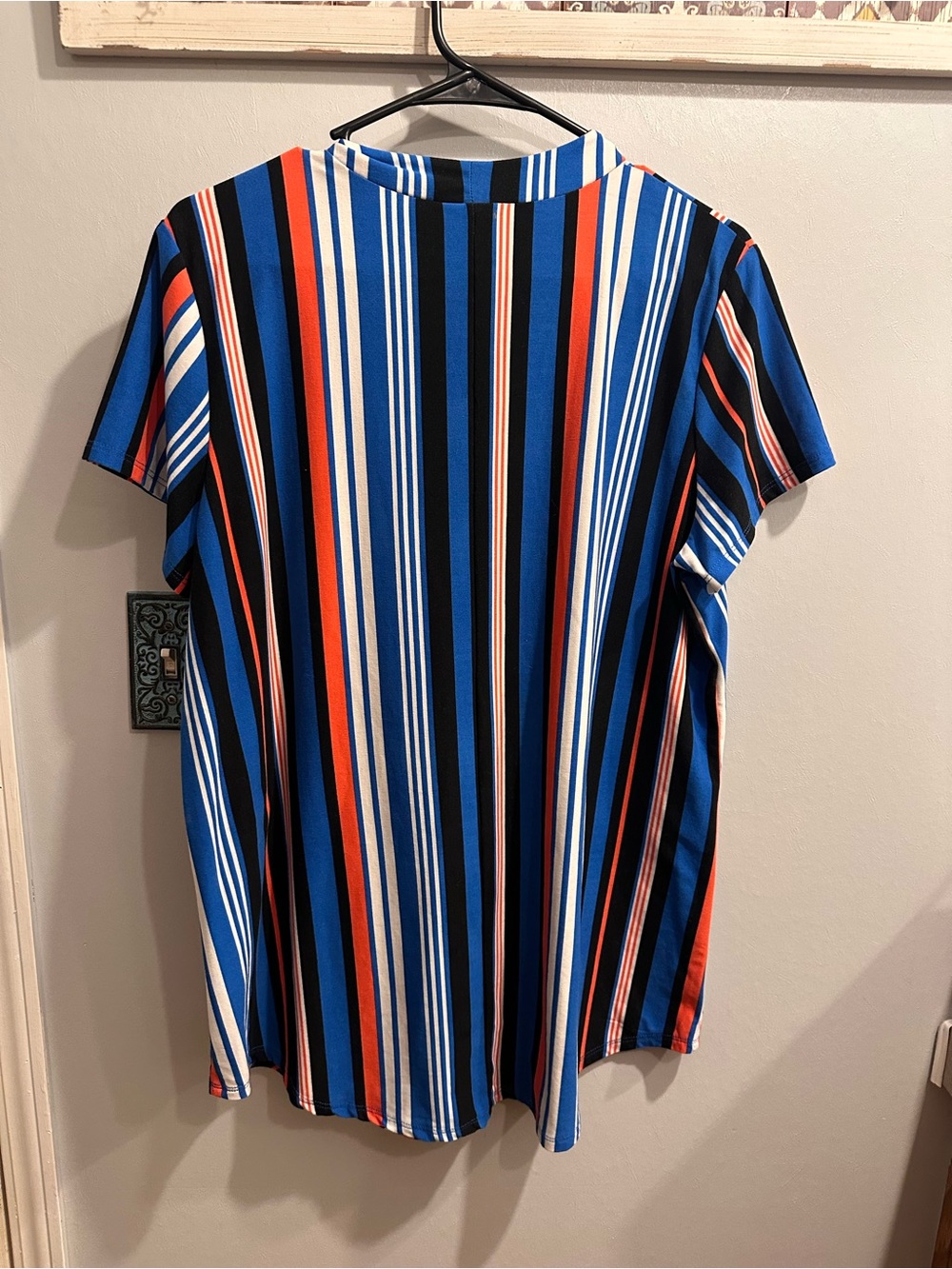 Bobbie Brooks Striped V-Neck Short Sleeve Top in Blue, Black & Red - Picture 2 of 3